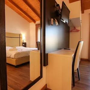  Gasthof Thai Orchidee Restaurant&rooms Italien